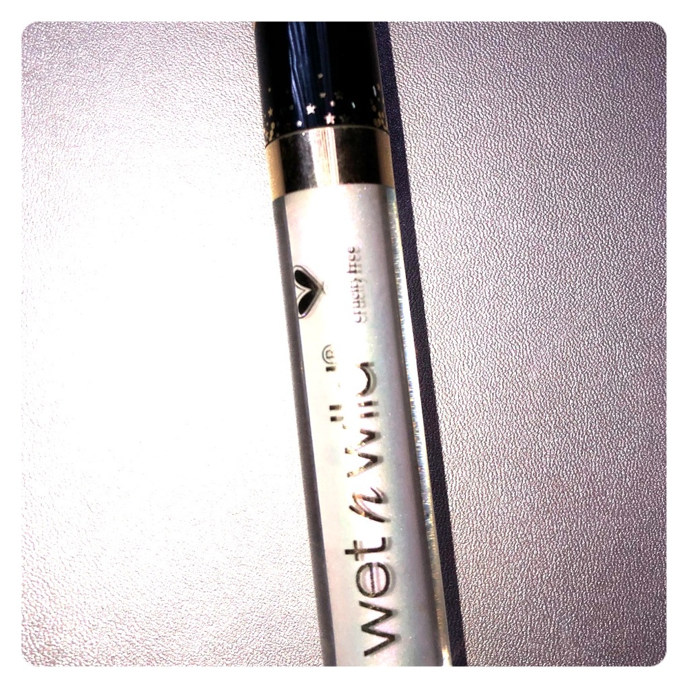 Wet n wild